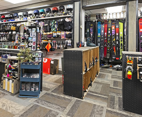 Ski in Ski Out & Ski Shop