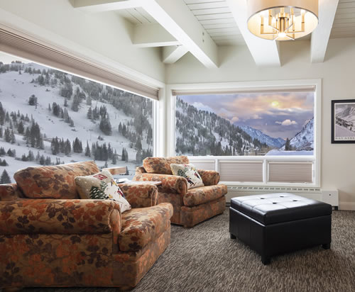 10 Reasons to Stay at The Rustler